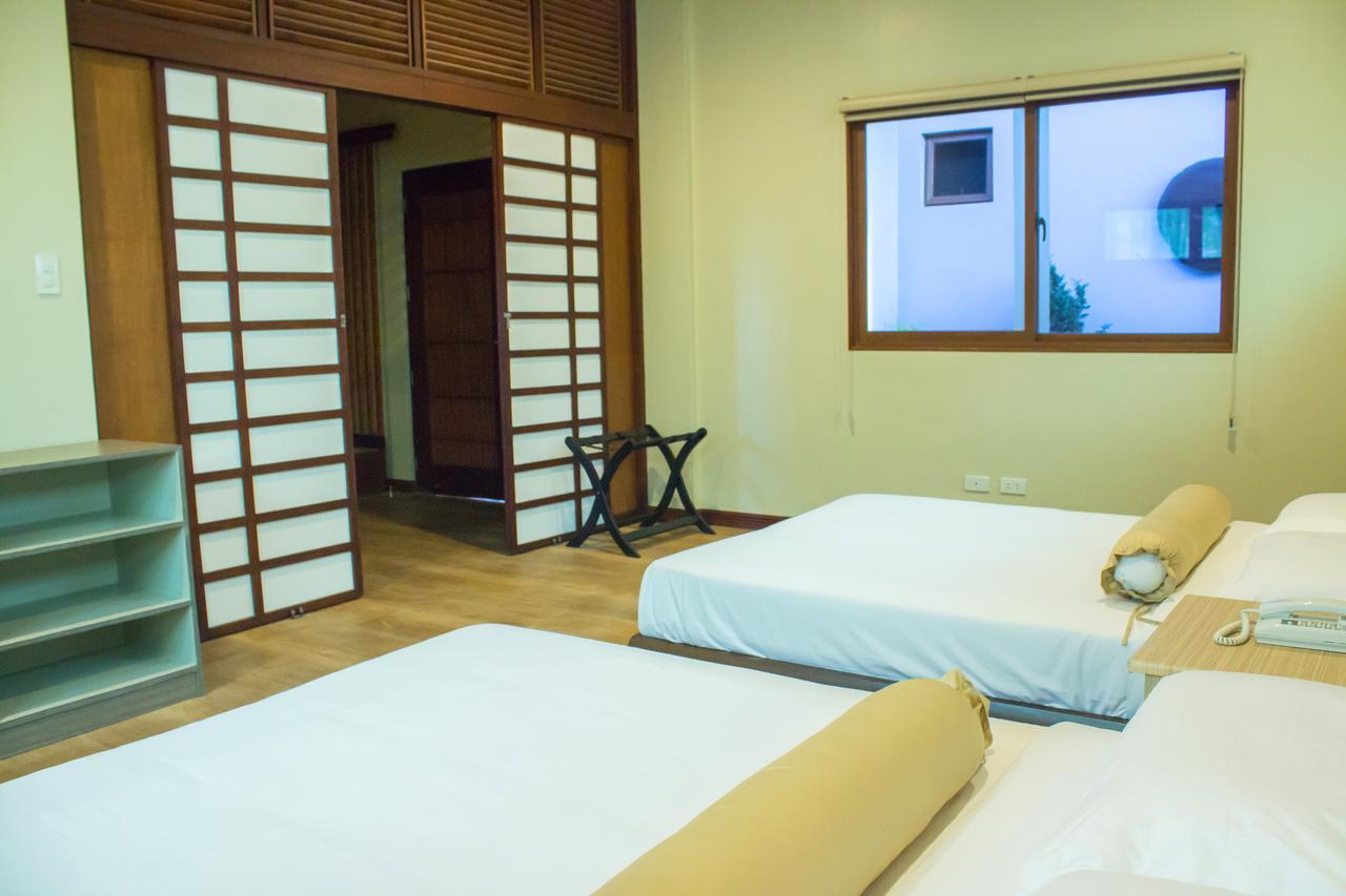 Zen Garden Bed & Breakfast Cavite Екстериор снимка